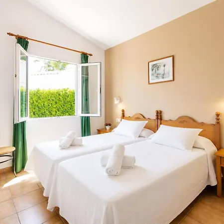 Juana Large Private Pool Ac Wifi Villa
